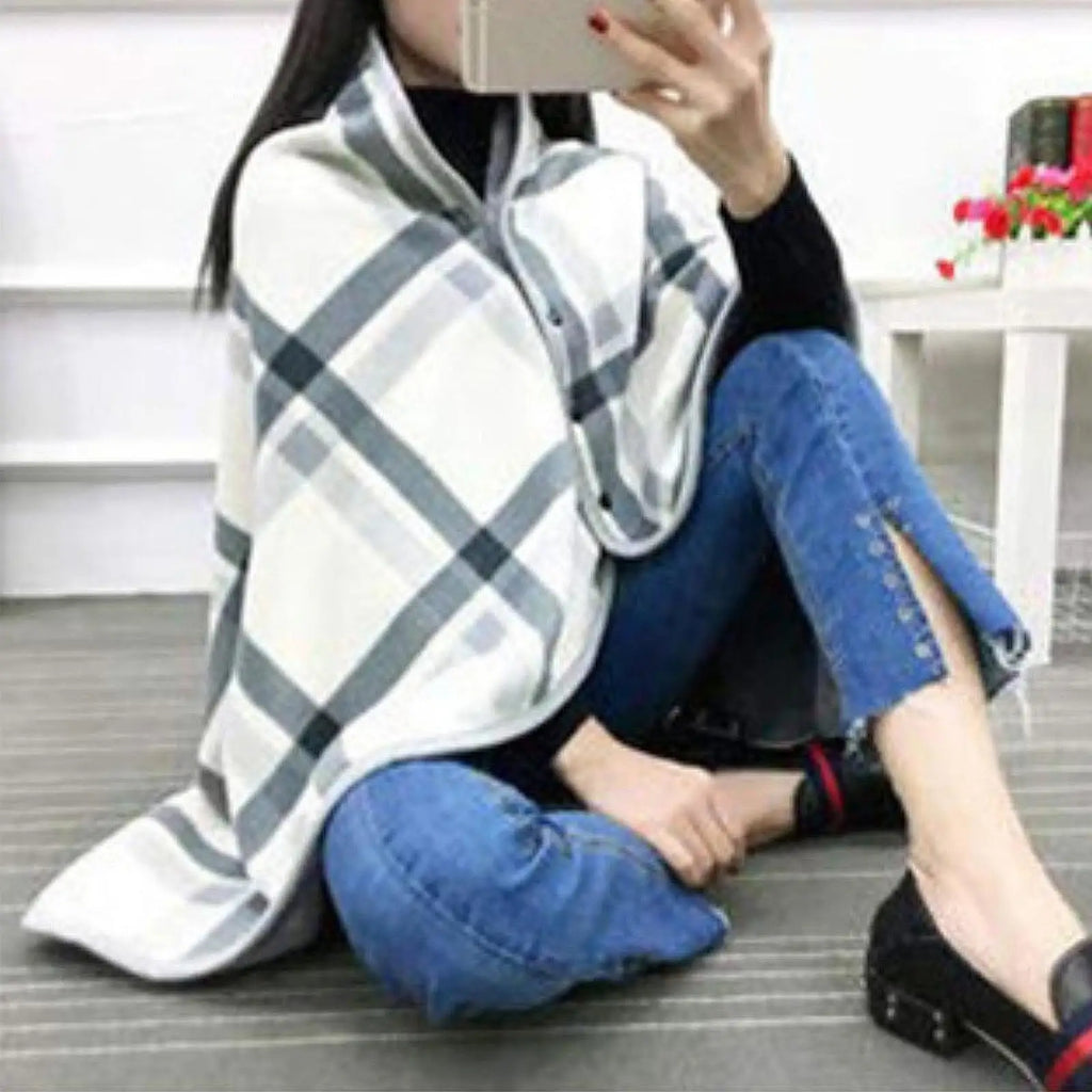 Wearable Blankets Shawl Blanket Flannel Lazy Casual Office Blanket, Poncho Blanket Sleeveless Lap Blanket for Bed Home Intdoor
