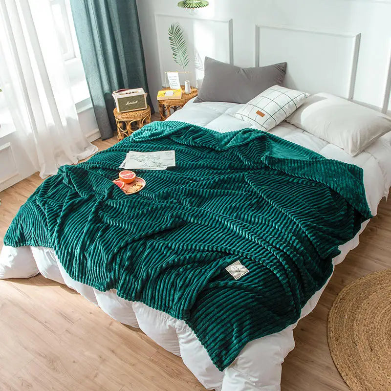 Bonenjoy Bed Blanket Green Color Soft Flannel Blanket Single Queen King Warm Plaids for Beds mantas de cama Thow Blankets