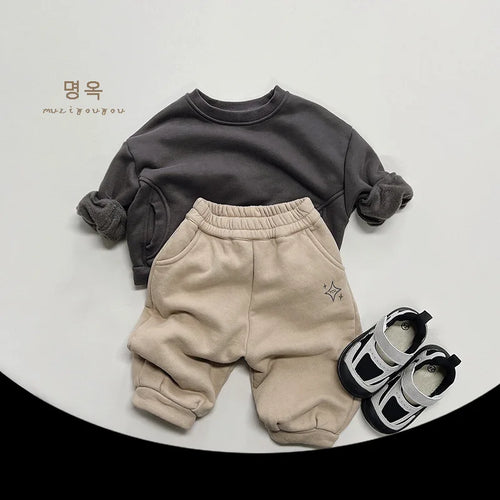 2025 Winter New Baby Long Sleeve Fleece Sweatshirt Infant Boy Girl Solid Warm Pullover Plus Velvet Thick Toddler Casual Clothes