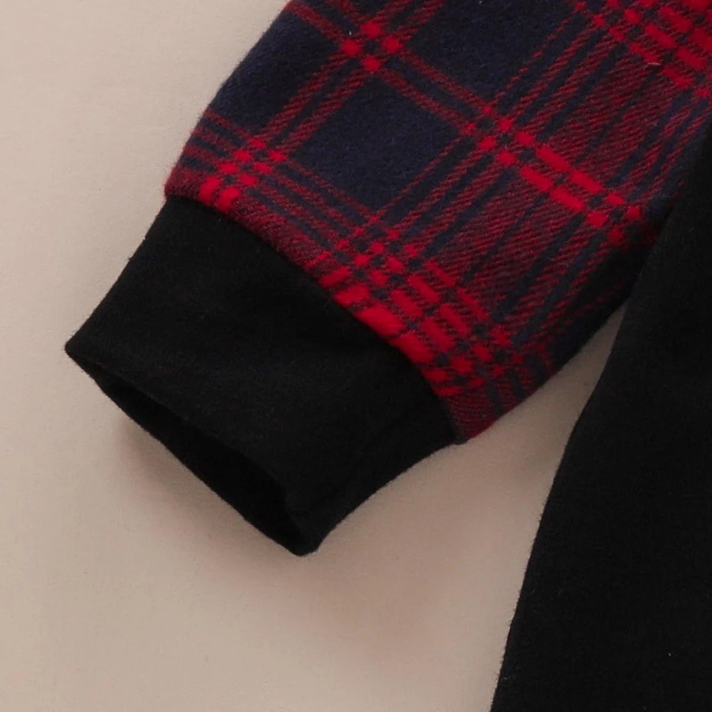 Unisex Christmas Letter Print Onesie for Infants Casual Romper Baby Clothes