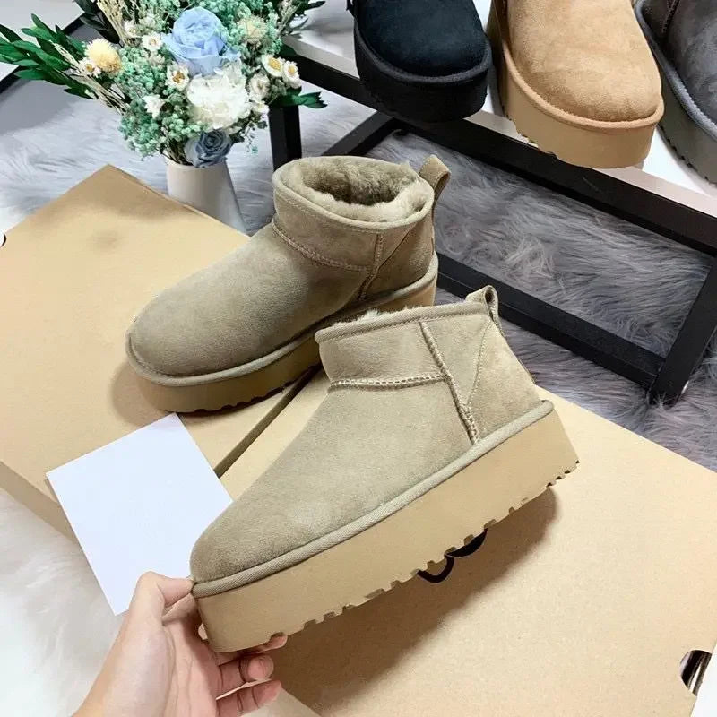 New Women Winter Snow Boots Classic Fur Plush Ankle Snow Boots Outdoor Antiskid Short Boot Warm Fuzzy Home Cotton Shoes
