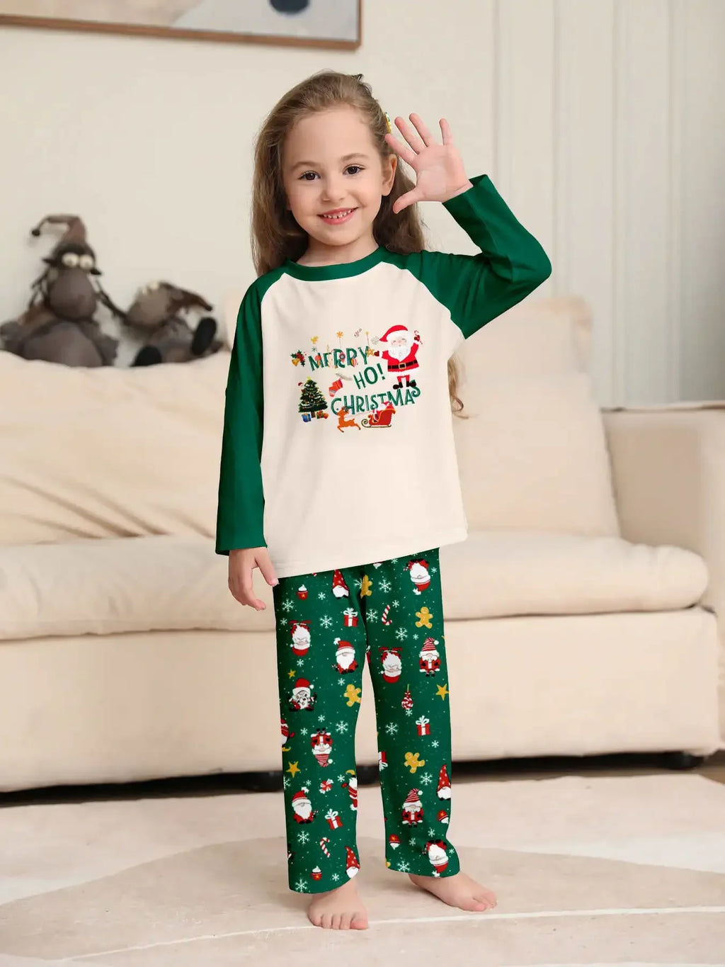2025 New Year's Costumes Family Christmas Pajamas Set Mom Daughter Dad Son Matching Outfit Green Print Cute Sleepwear Xmas Look