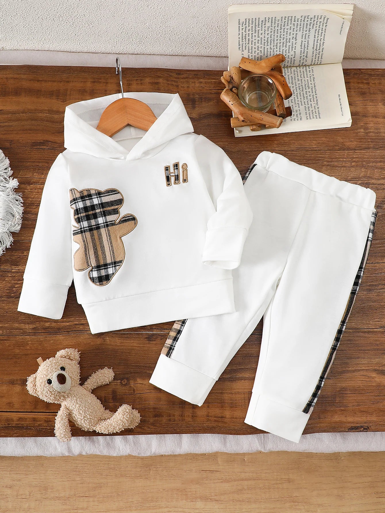 IURNXB 2pcs Baby Clothes Set Infant Cartoon Bear Plaid Patchwork Hoodie Top+Sweatpants Outfits Casual Children Sweatsuits 1-3Y