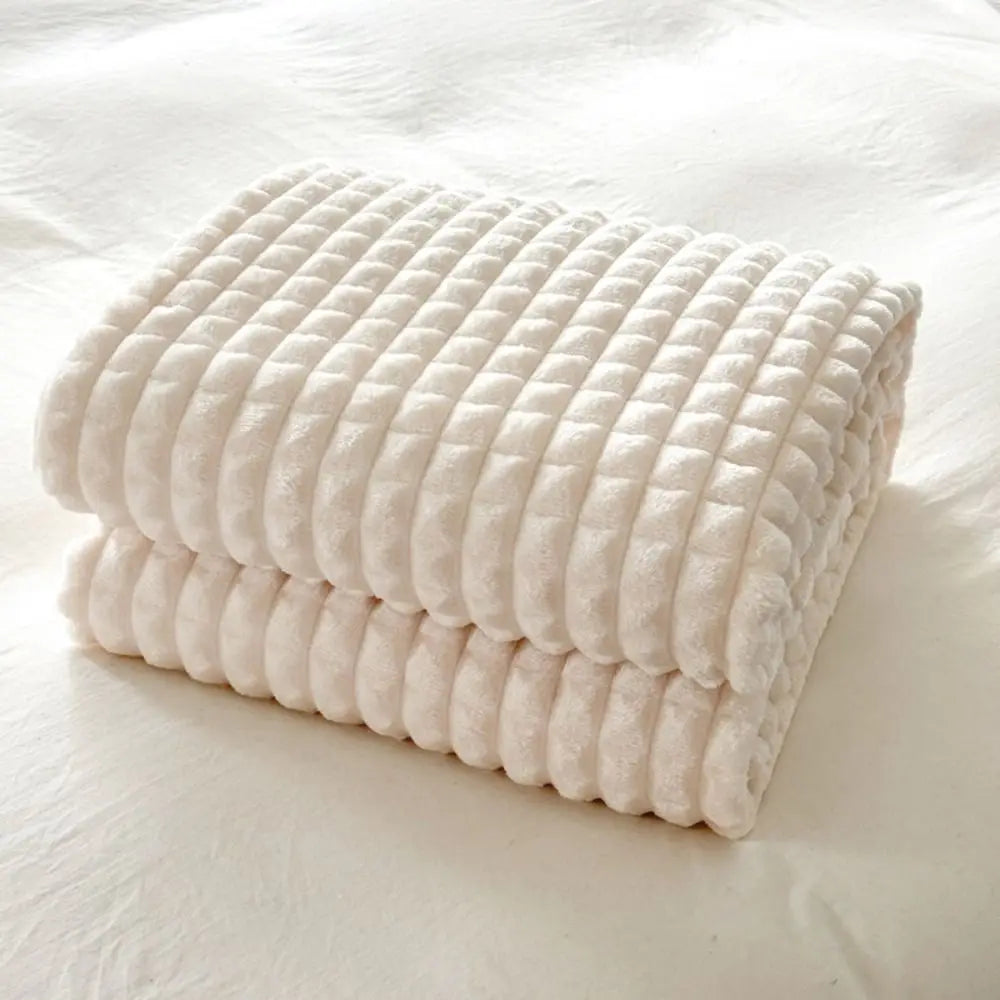 Bed Suppiles Solid Color Flannel Blanket Thickened Comfortable Sofa Blanket Soft Warm Office Nap Blanket Travel