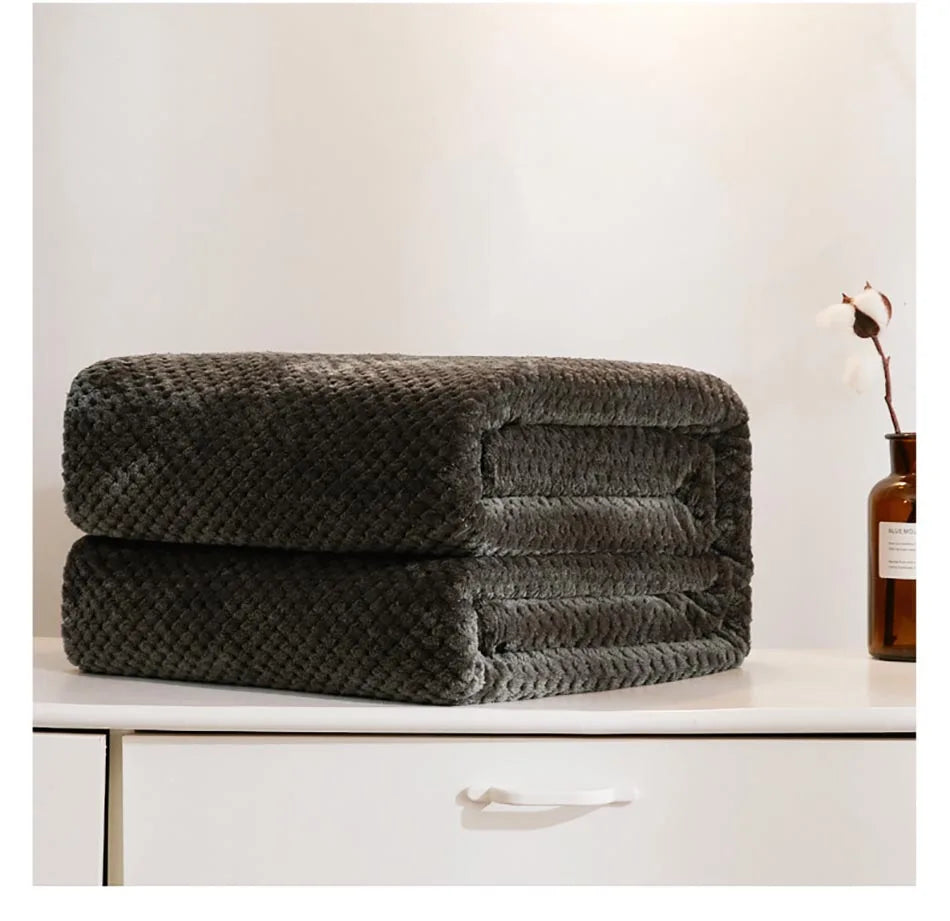 Plaid Bed Blankets Warm Soft Coral Fleece Throw Blanket Sofa Cover Bedspread On The Bed For Adult Kid Pet Home Textile 200×230cm