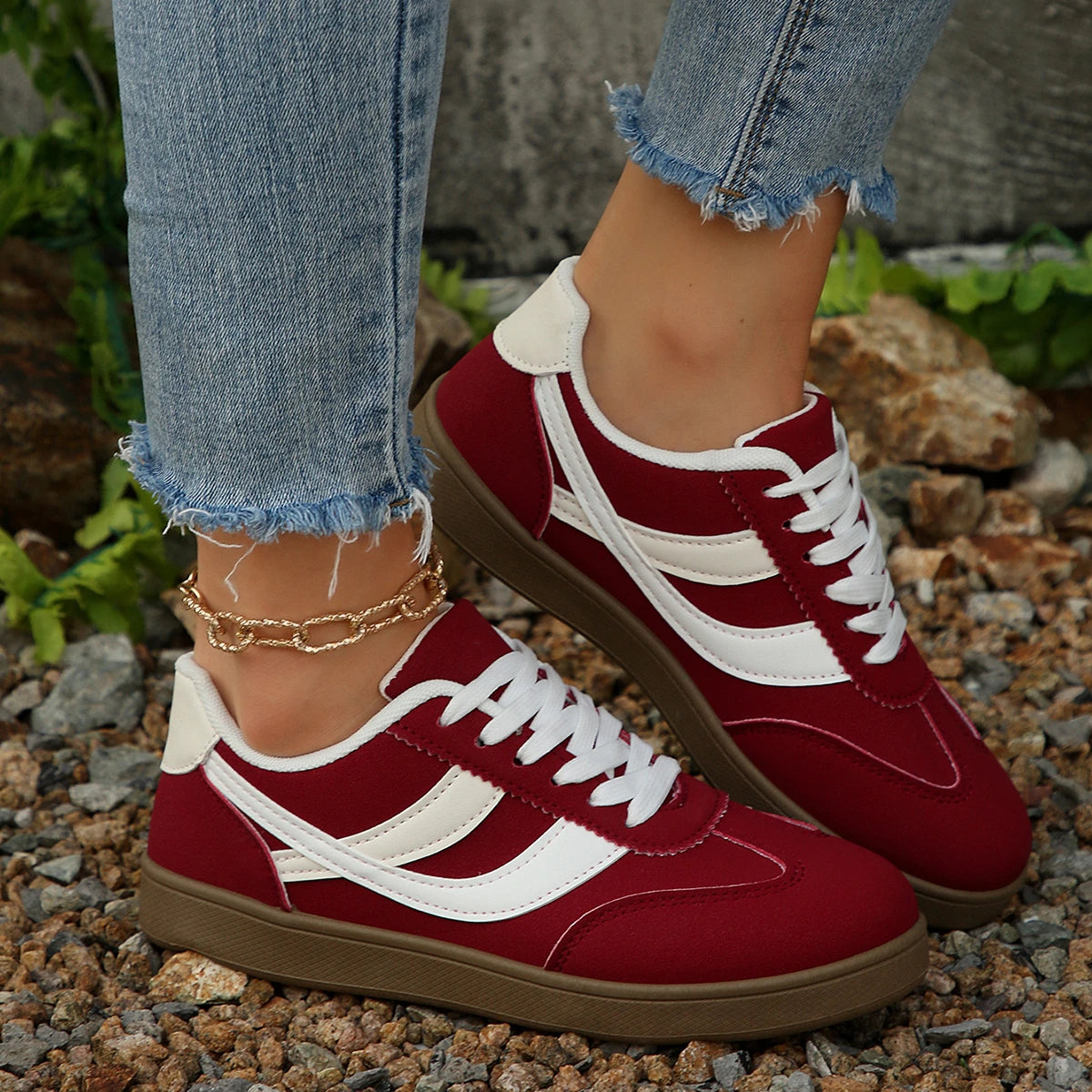 Women's 2025 Fashion Casual Sneakers Comfortable Lace Up Flat Shoes Tennis Shoes Zapatillas De Muje 35-43