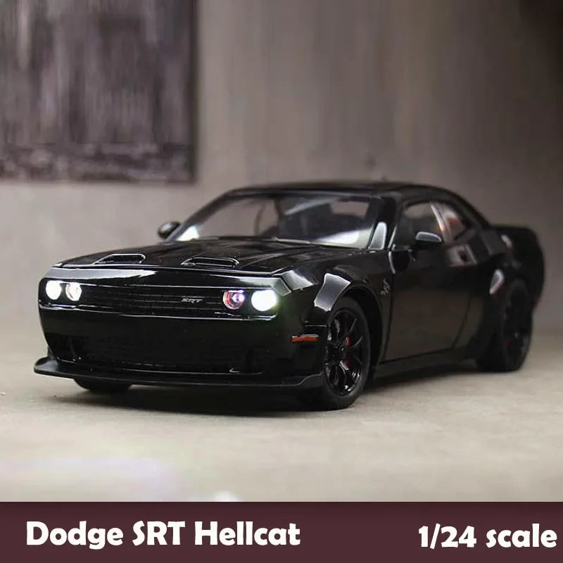 Simulation 1/24 Scale Dodge Challenger SRT Hellcat Alloy Car Model Sound Light Children Toy Vehicle Metal Miniature Voiture