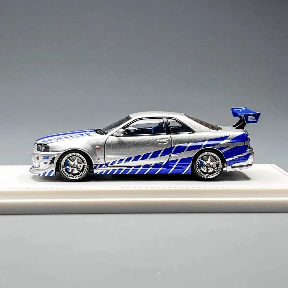 FH 1:64 GT-R R34 Skyline Fast & Furious Openable Front Cover Alloy Car Model