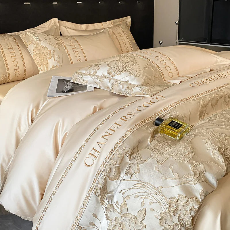 European Bedding Set High-end Luxury Cotton Four-piece Set Cotton Embroidery Quilt Cover Sheets Hats Senior Sense Bedding