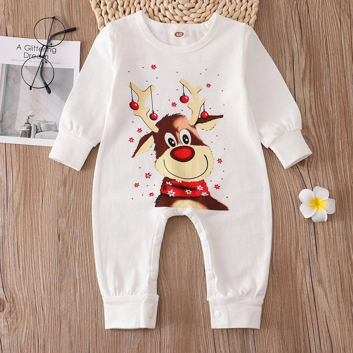 2025 New Family Matching Christmas Pajamas Sets Mother Father Kids Pyjamas Tops+Pants Xmas Sleepwear Baby Romper Pet Dog Clothes