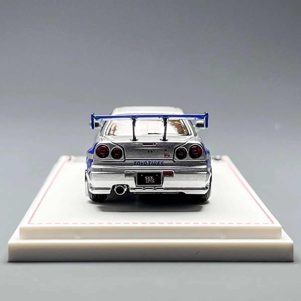FH 1:64 GT-R R34 Skyline Fast & Furious Openable Front Cover Alloy Car Model
