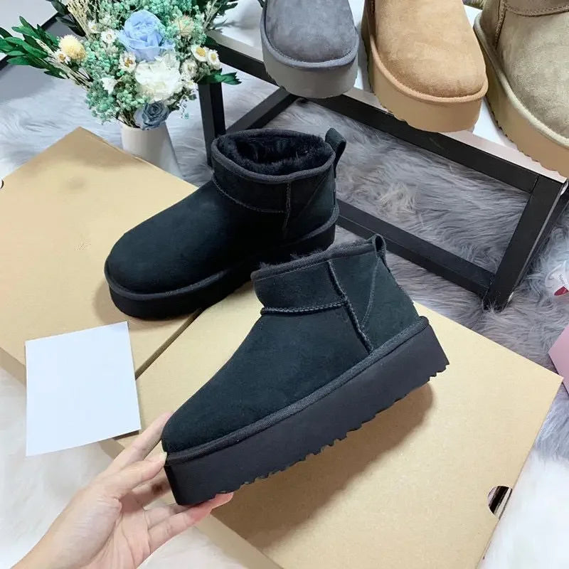 New Women Winter Snow Boots Classic Fur Plush Ankle Snow Boots Outdoor Antiskid Short Boot Warm Fuzzy Home Cotton Shoes