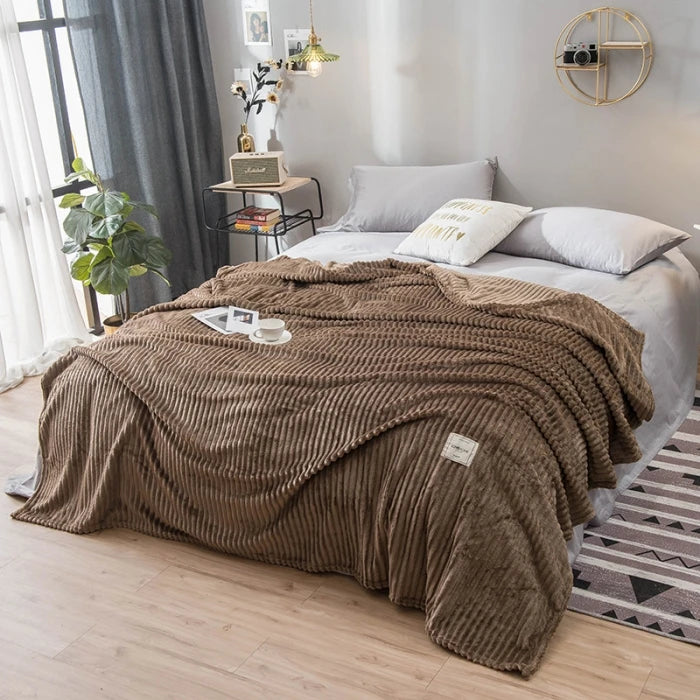 Bonenjoy Bed Blanket Green Color Soft Flannel Blanket Single Queen King Warm Plaids for Beds mantas de cama Thow Blankets