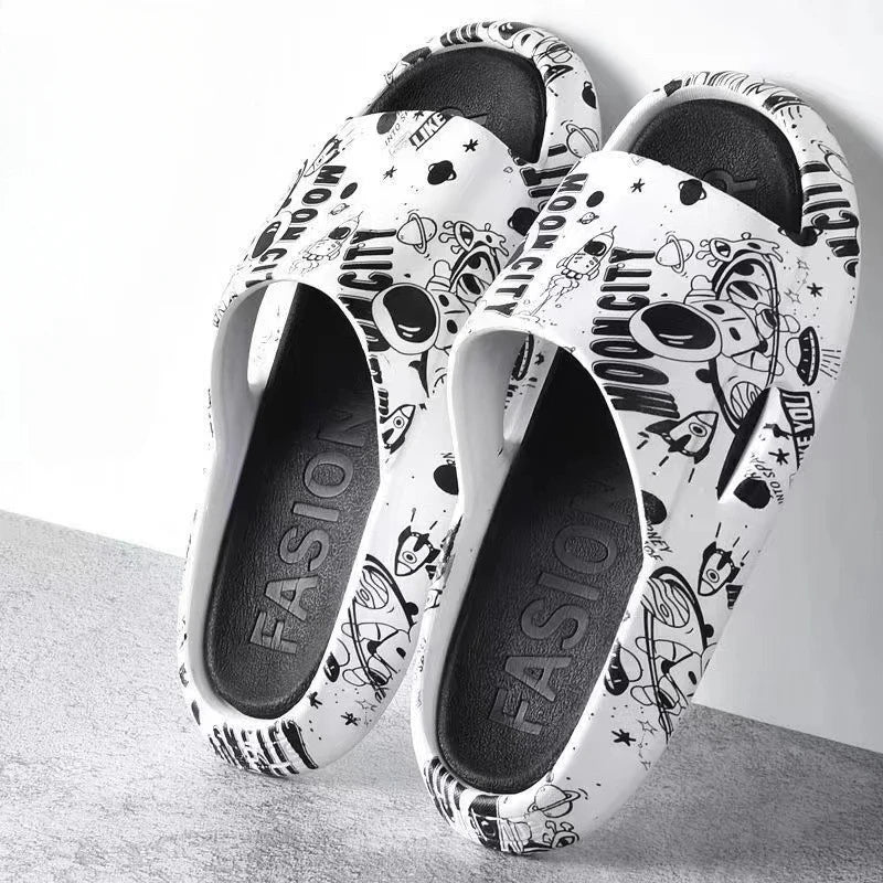 Summer Men's Slippers Outdoor Slippers Cartoon Pattern Men Home Slippers Beach Couple Sandals Platform Non-slip Women Slipper