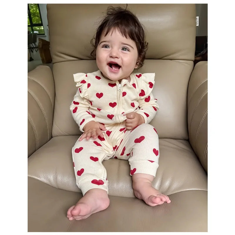 New Spring Autumn Baby Girl Heart Print Romper with Ruffle Long Sleeves Love Heart Zipper Cute One-Piece Newborn Jumpsuit A5127