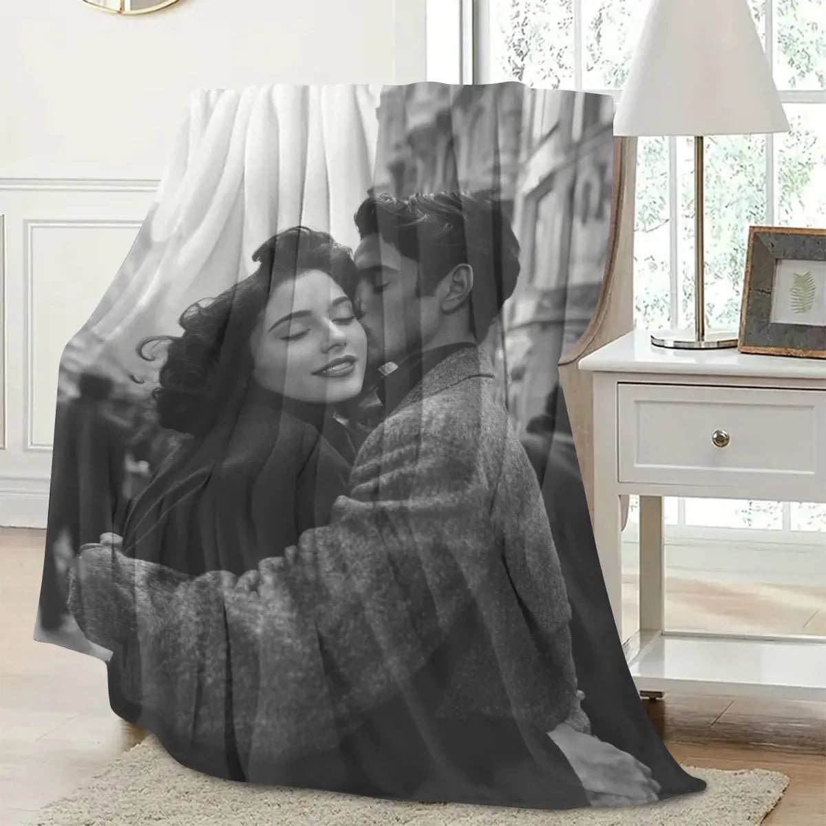 1 Piece of Customized DIY Personalized Photo Blanket for Lovers Flannel Blanket Products - Customized Warm Photos, Soft and Warm, Suitable for Sofa, Bed, Office, Car and Outdoor Travel - Gifts for Men and Women in All Seasons