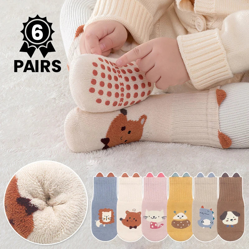 6 pairs  warm and thick all-wool knitted cute cartoon pattern adhesive anti-slip socks, children's walking socks