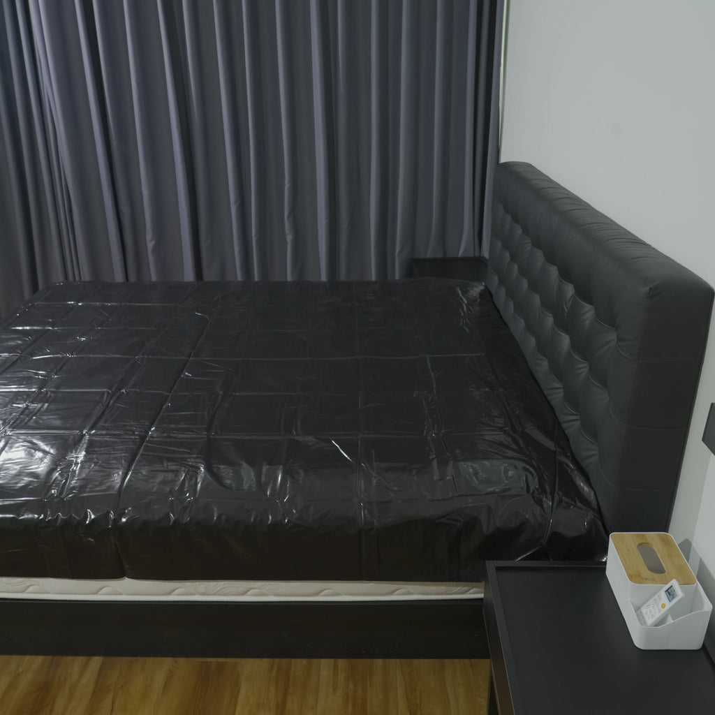 1pcs portable waterproof bed sheet, suitable for all sizes of beds, suitable for protective bedding in bedrooms and guest rooms