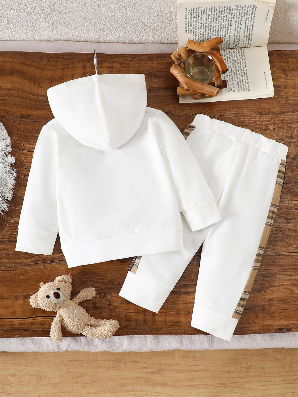 IURNXB 2pcs Baby Clothes Set Infant Cartoon Bear Plaid Patchwork Hoodie Top+Sweatpants Outfits Casual Children Sweatsuits 1-3Y